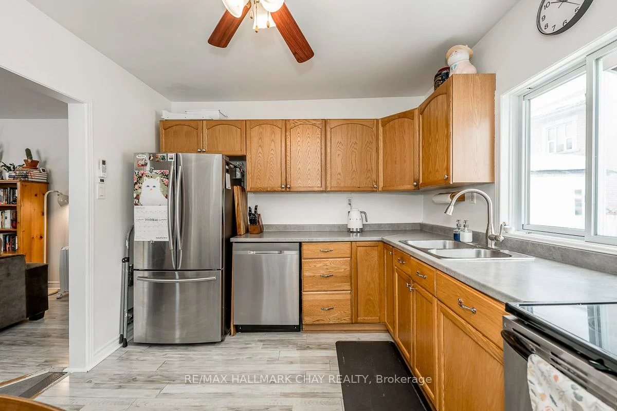 960, Gilmore, Lefroy, Innisfil