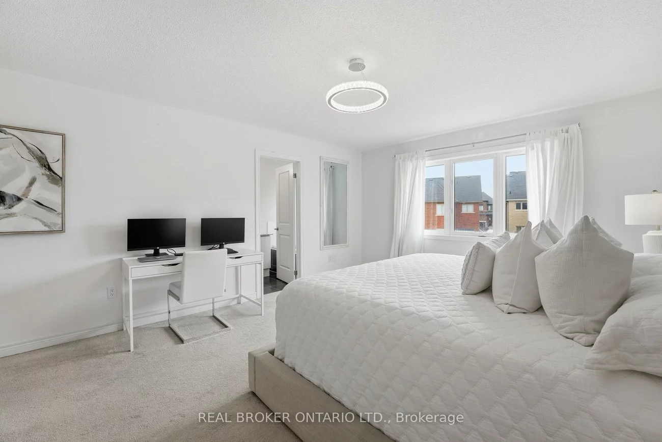 2056, Dale, Alcona, Innisfil