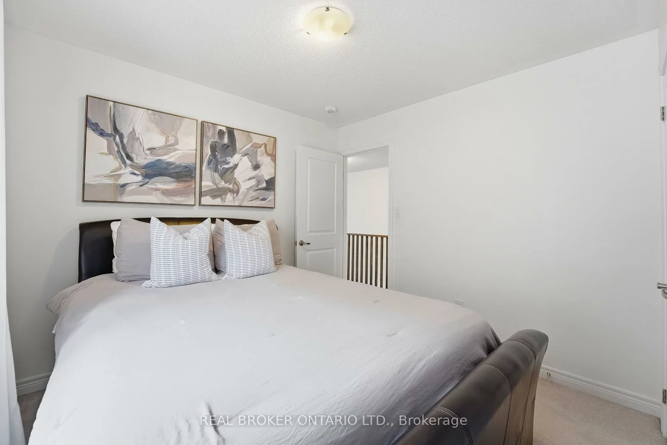 2056, Dale, Alcona, Innisfil