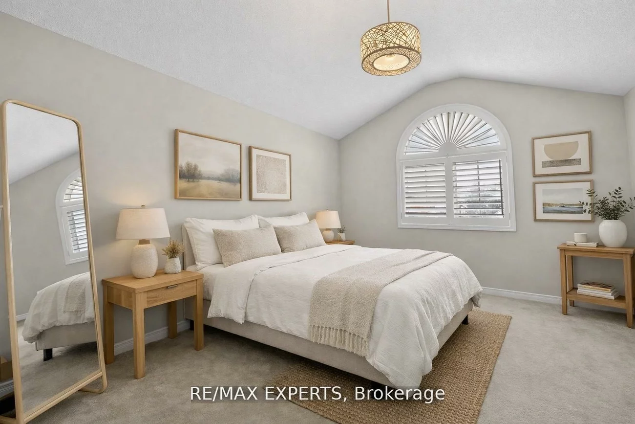 2166, Nevils, Alcona, Innisfil