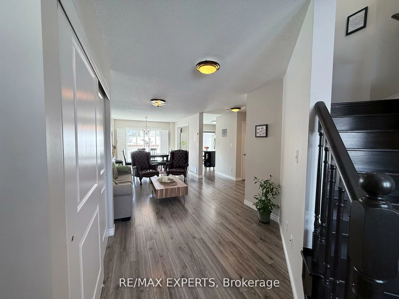 2166, Nevils, Alcona, Innisfil