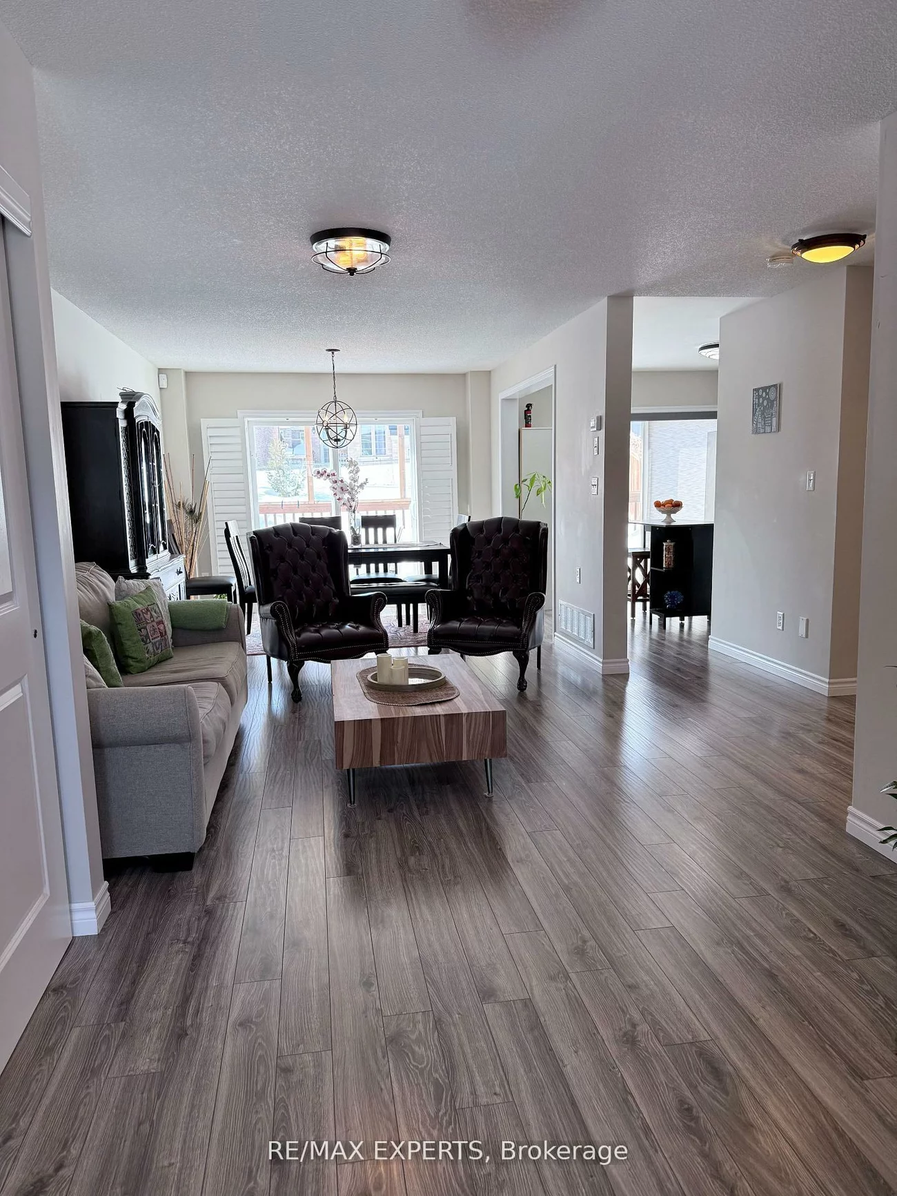 2166, Nevils, Alcona, Innisfil