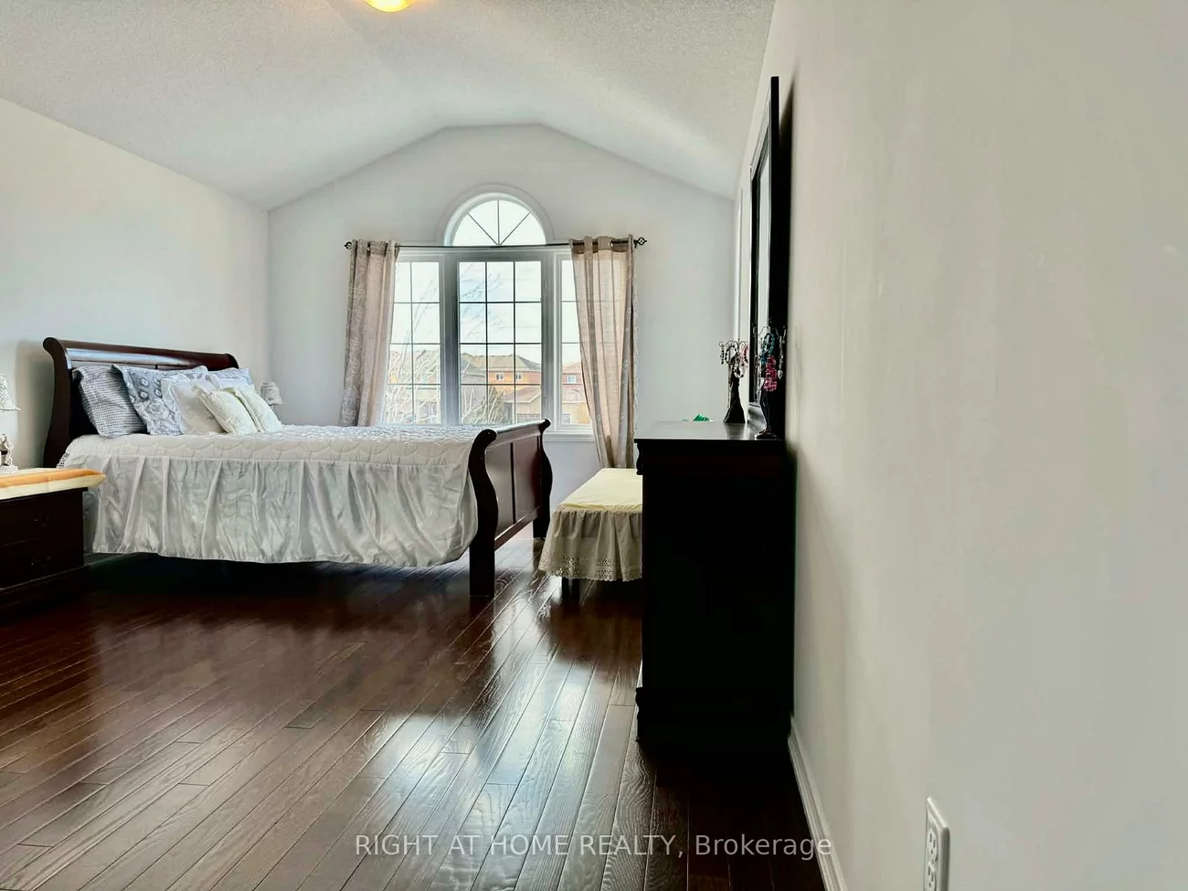 2110, galloway, Alcona, Innisfil