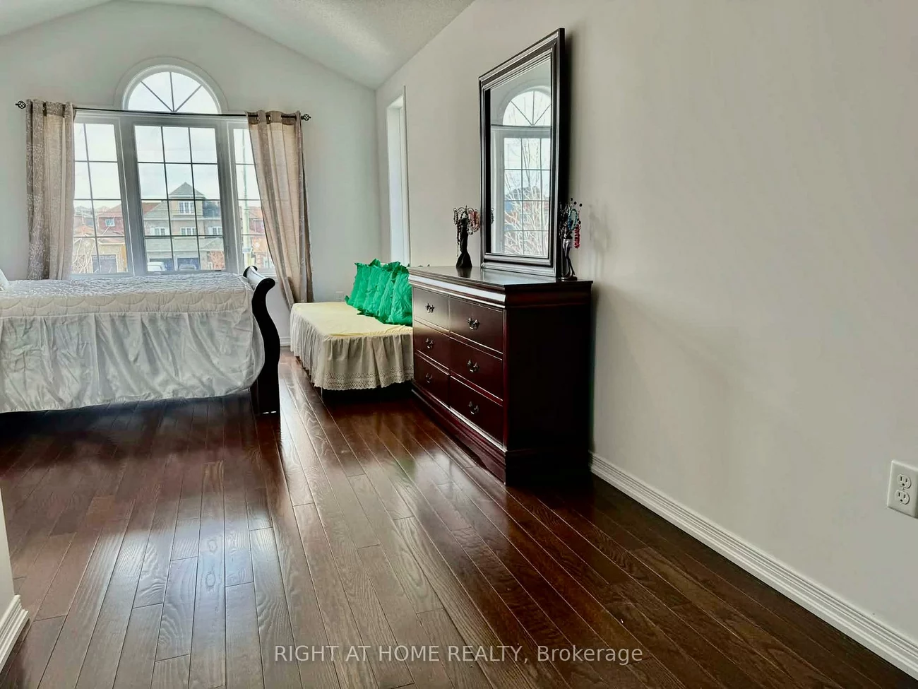 2110, galloway, Alcona, Innisfil