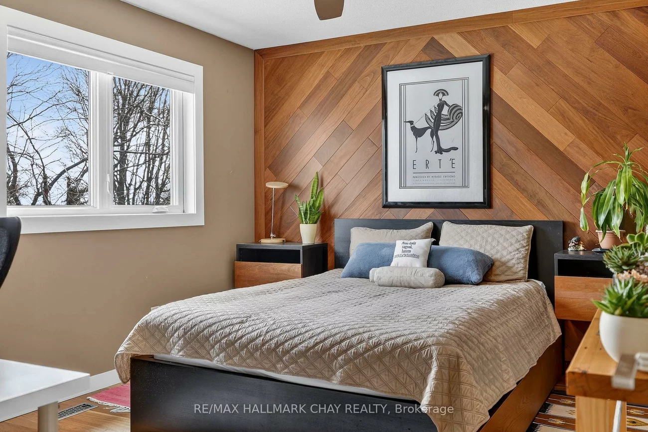 2151, Hughes, Gilford, Innisfil