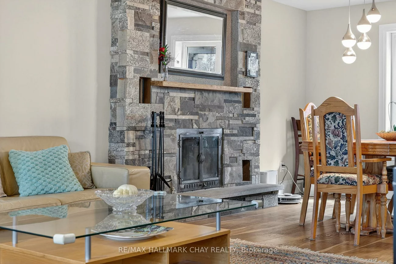 2151, Hughes, Gilford, Innisfil