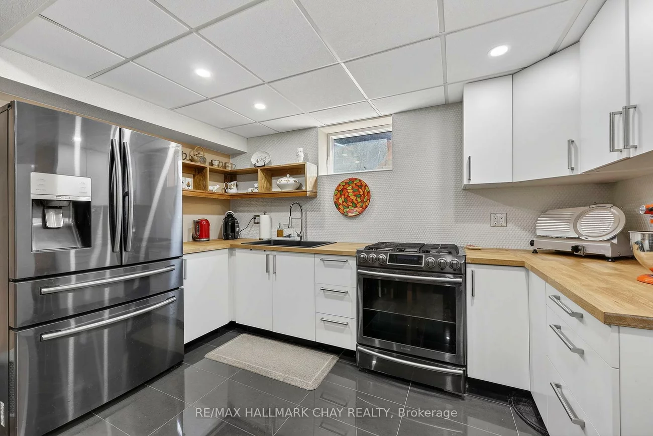 2151, Hughes, Gilford, Innisfil