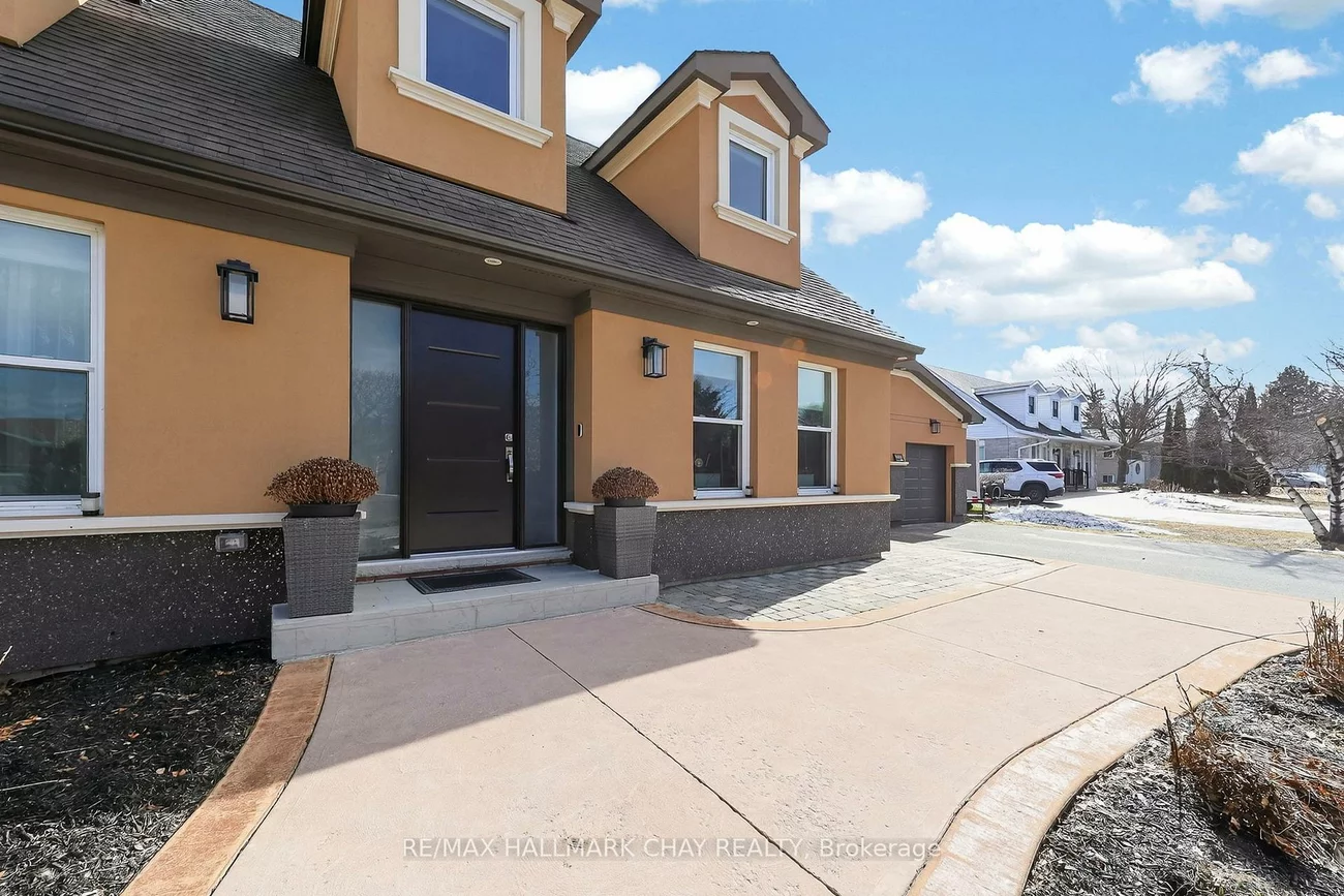 2151, Hughes, Gilford, Innisfil