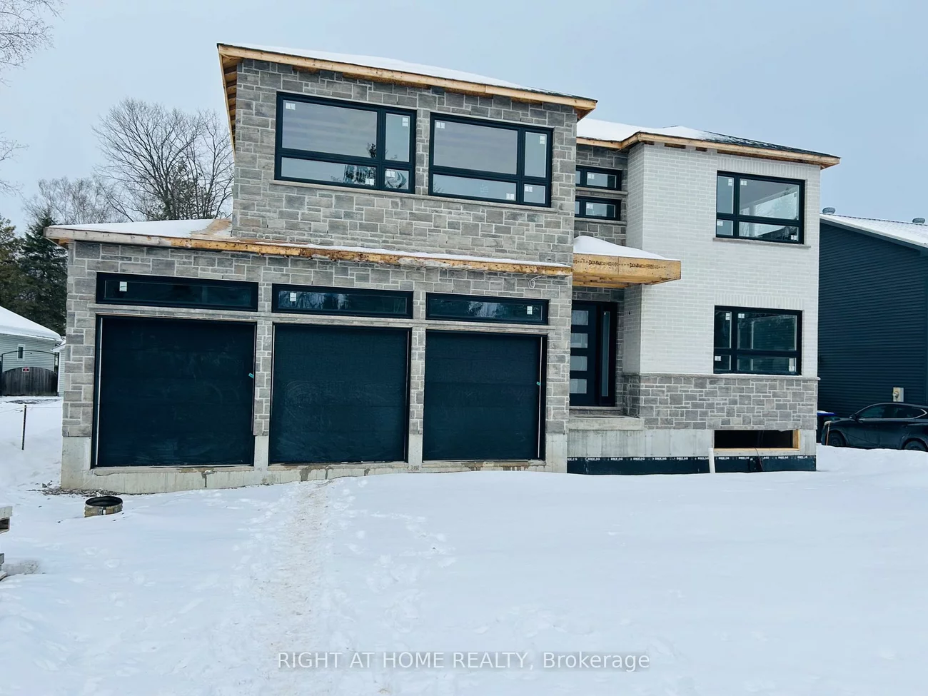 1012, Ferrier, Lefroy, Innisfil