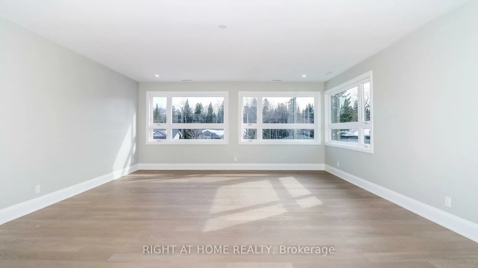 1012, Ferrier, Lefroy, Innisfil