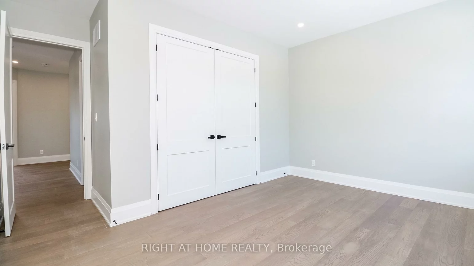 1012, Ferrier, Lefroy, Innisfil