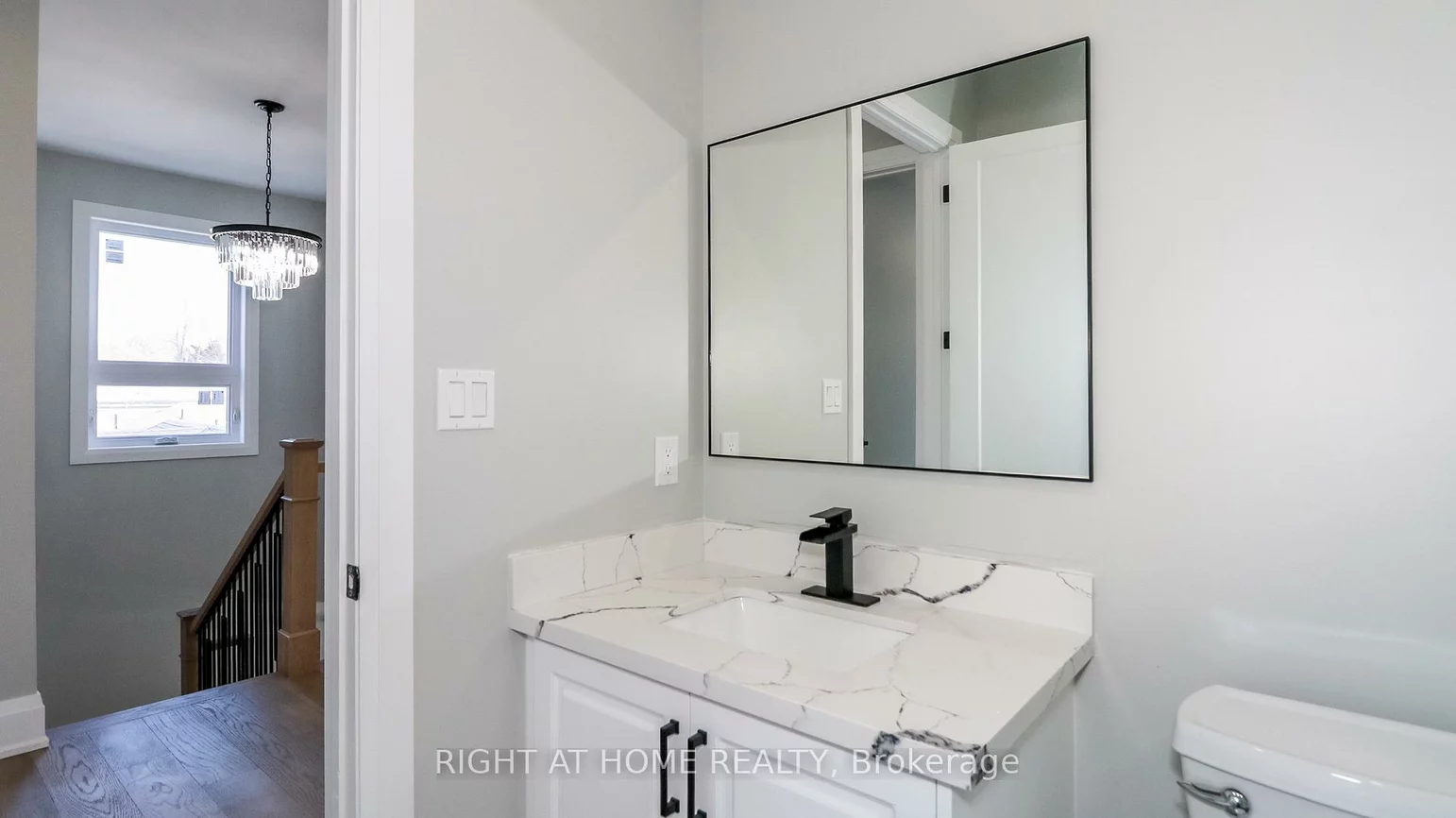 1012, Ferrier, Lefroy, Innisfil