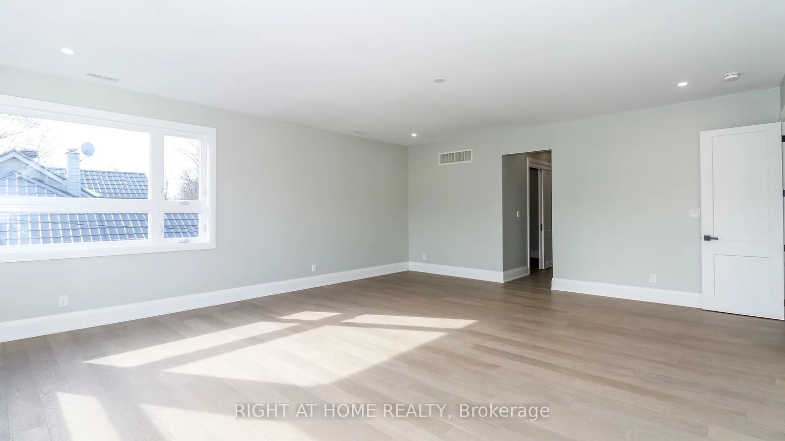 1012, Ferrier, Lefroy, Innisfil