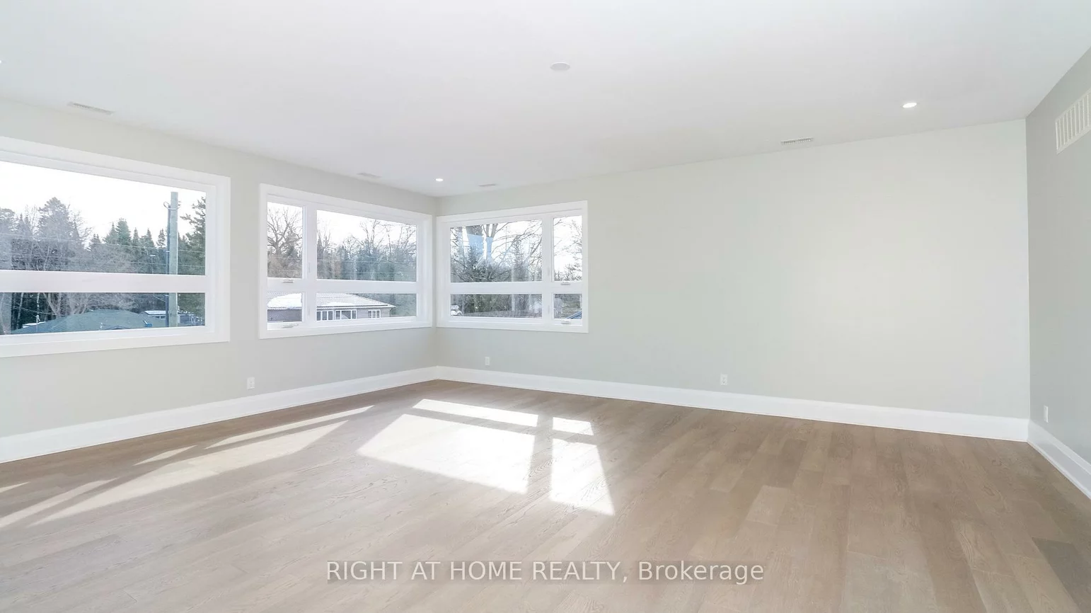 1012, Ferrier, Lefroy, Innisfil