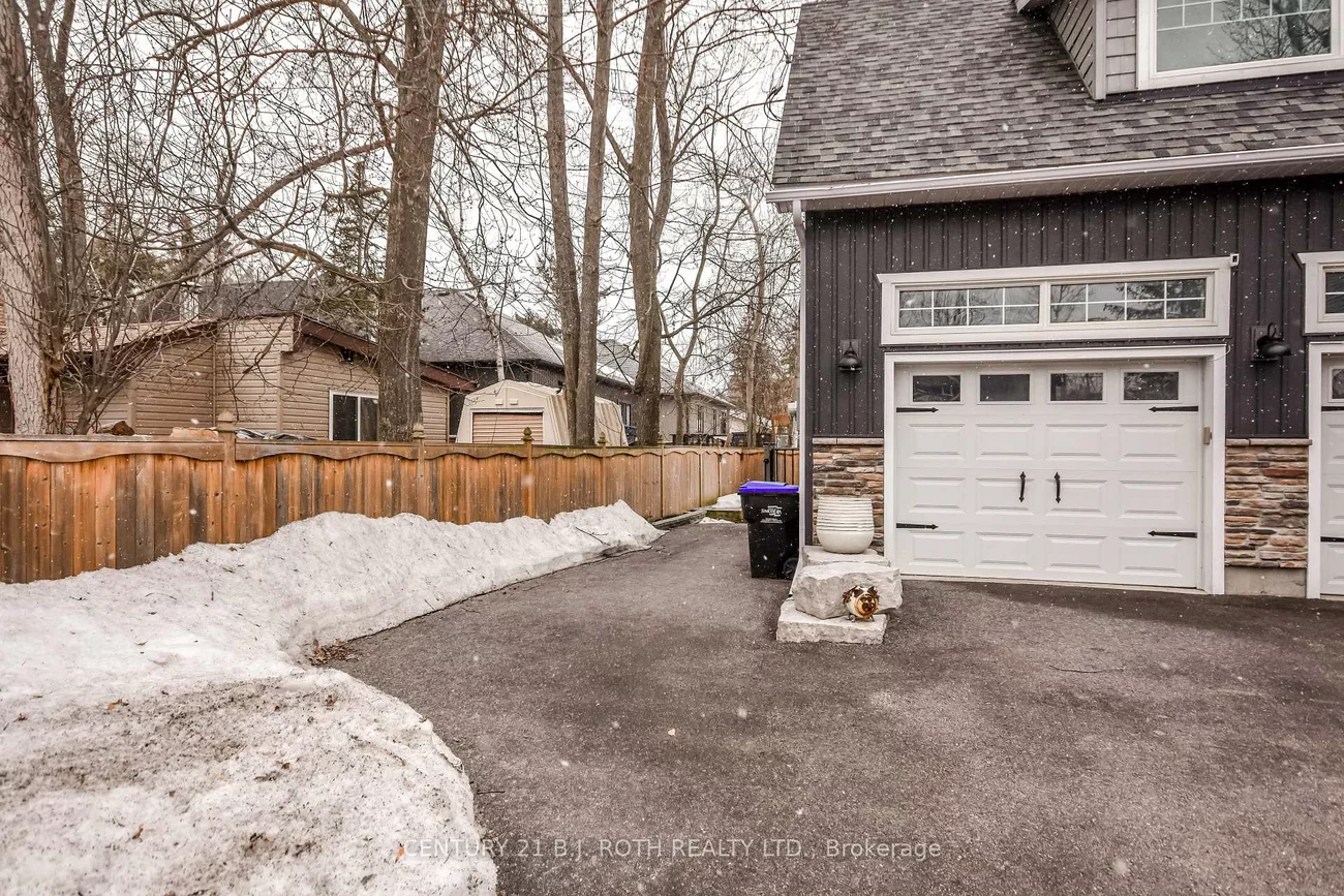 684, Park, Alcona, Innisfil