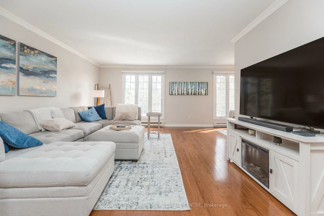 2218, Mildred, Alcona, Innisfil