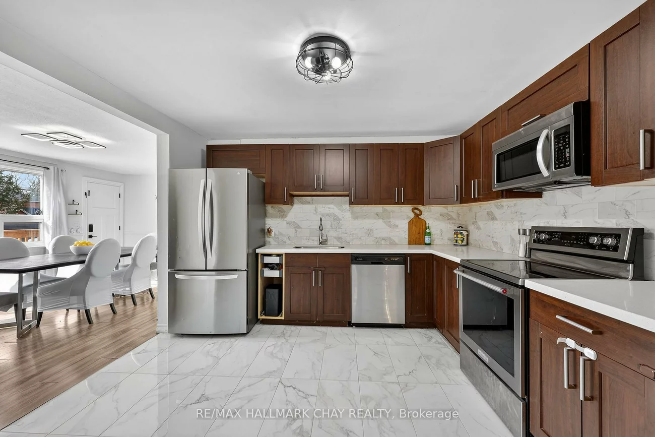 10, Wellington, Cookstown, Innisfil