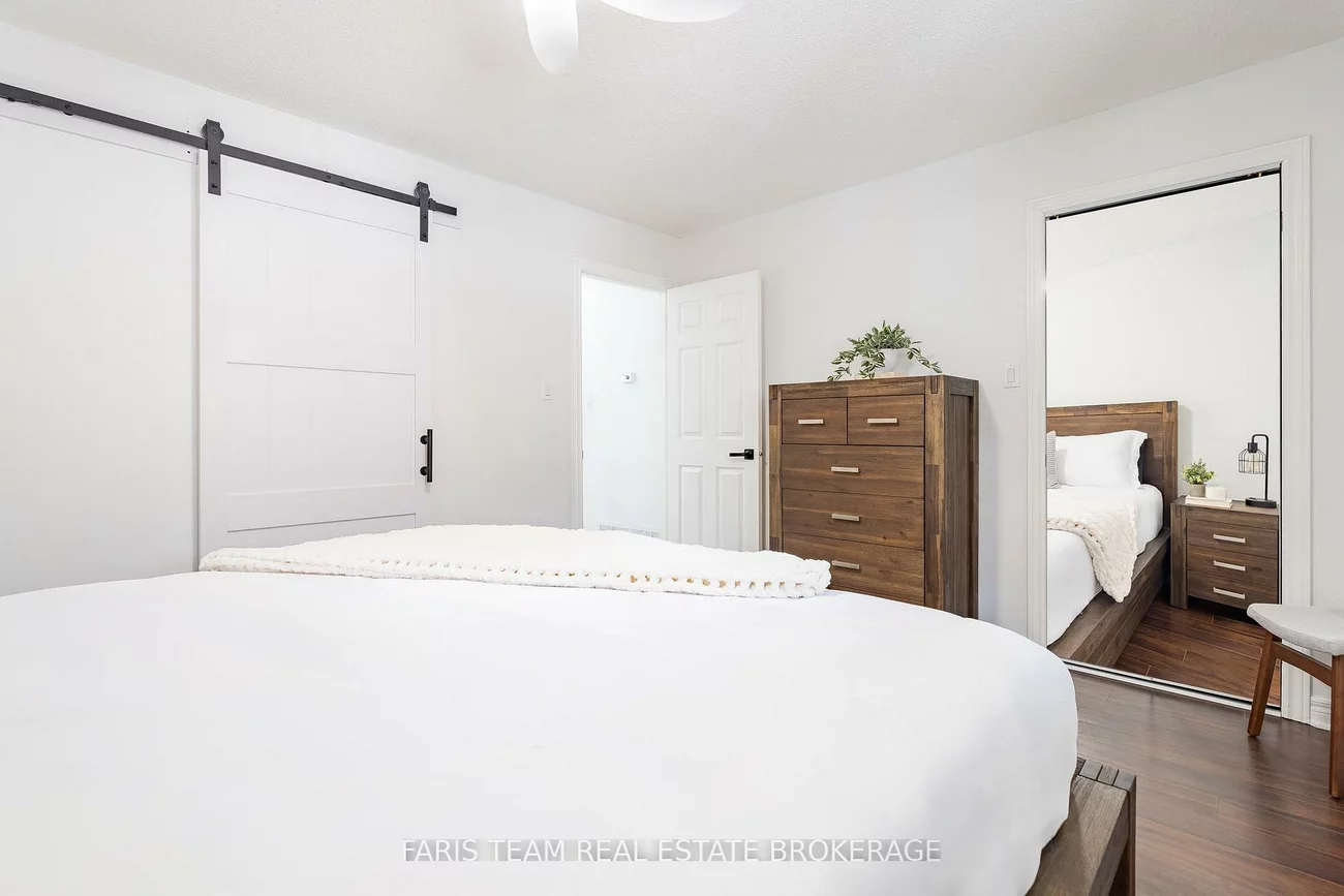 1004, Leslie, Alcona, Innisfil