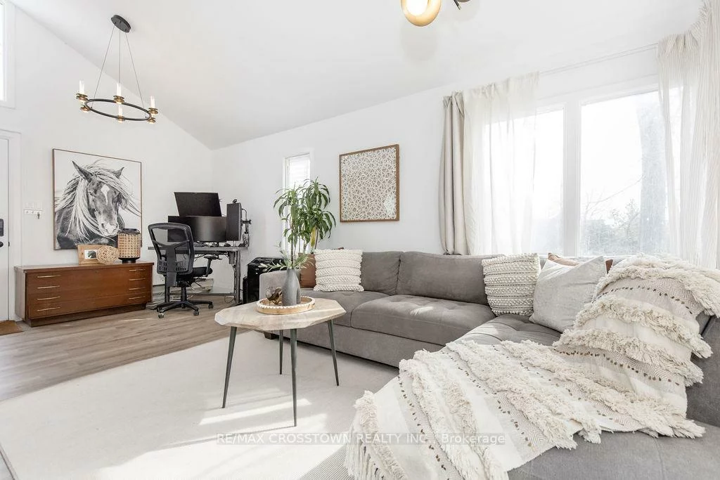 741, Cedarvale, Lefroy, Innisfil