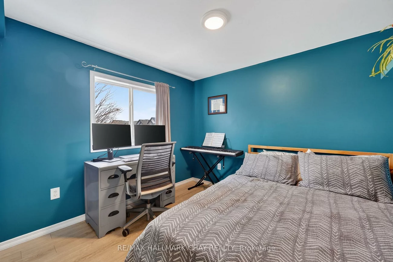 2057, Osbond, Alcona, Innisfil