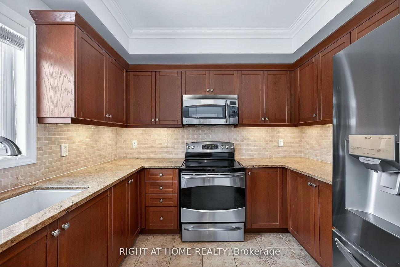 1342, Corm, Alcona, Innisfil