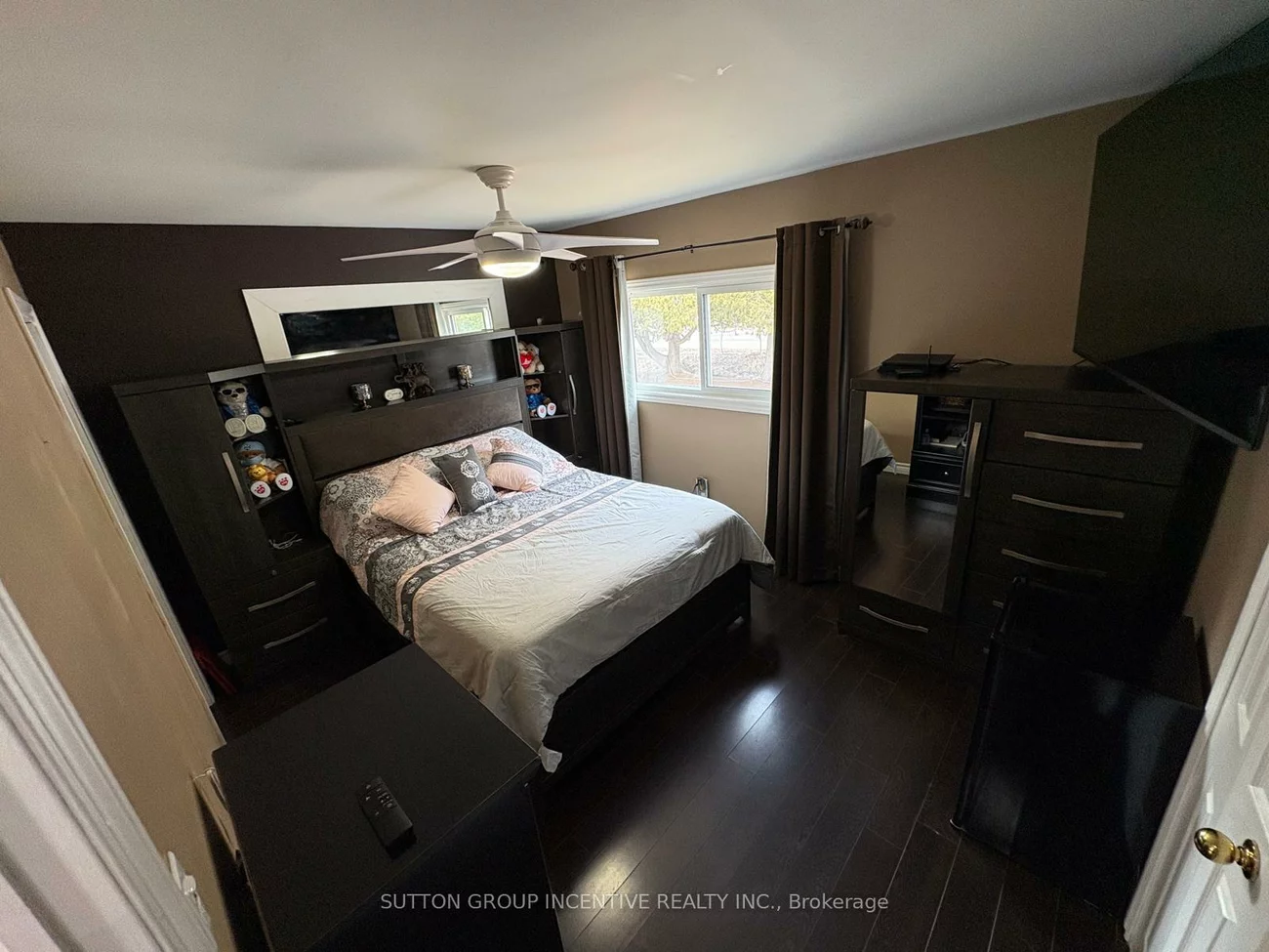 1672, St Johns, Alcona, Innisfil