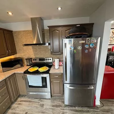 1672, St Johns, Alcona, Innisfil