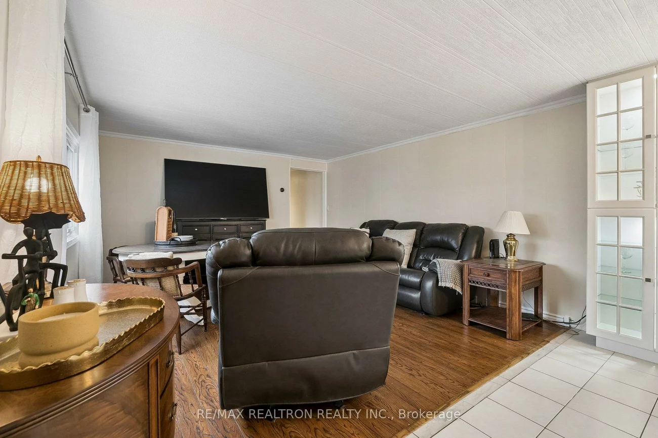 10, Pinecrest, Cookstown, Innisfil