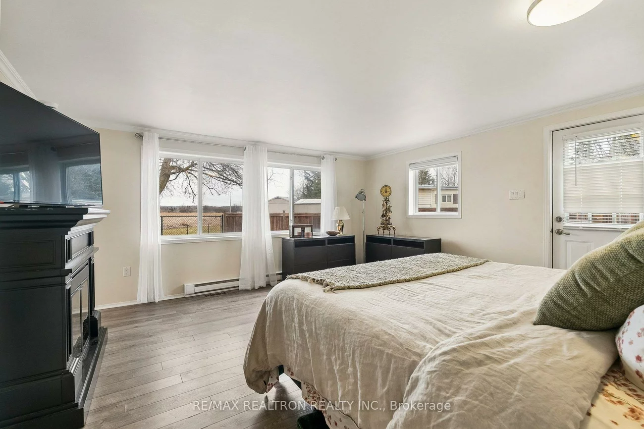 10, Pinecrest, Cookstown, Innisfil