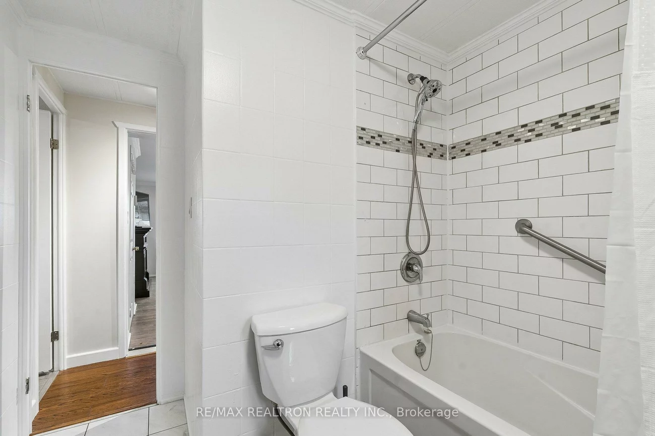 10, Pinecrest, Cookstown, Innisfil