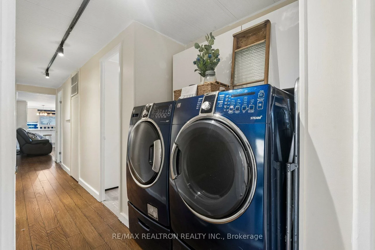 10, Pinecrest, Cookstown, Innisfil
