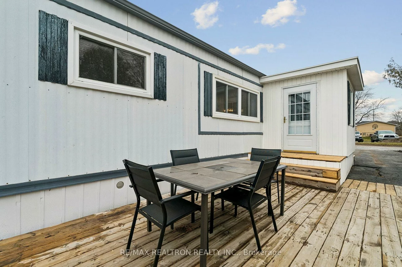 10, Pinecrest, Cookstown, Innisfil