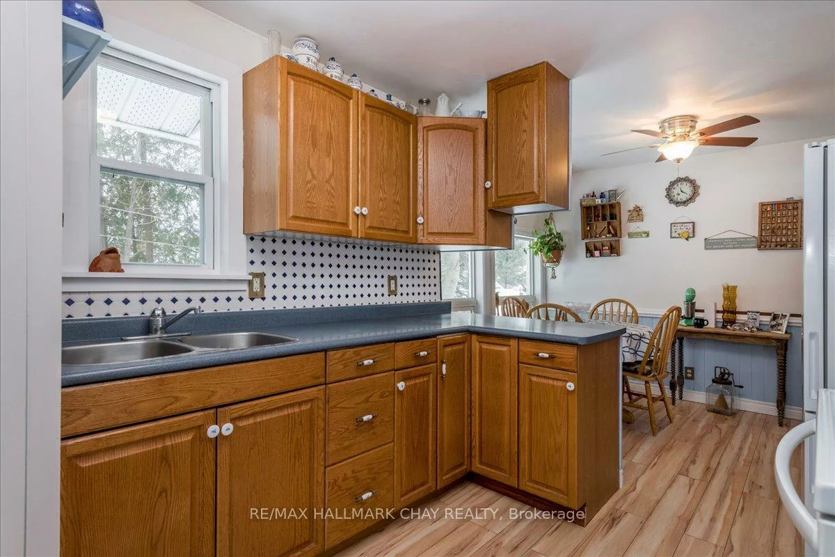 930, Gilmore, Lefroy, Innisfil