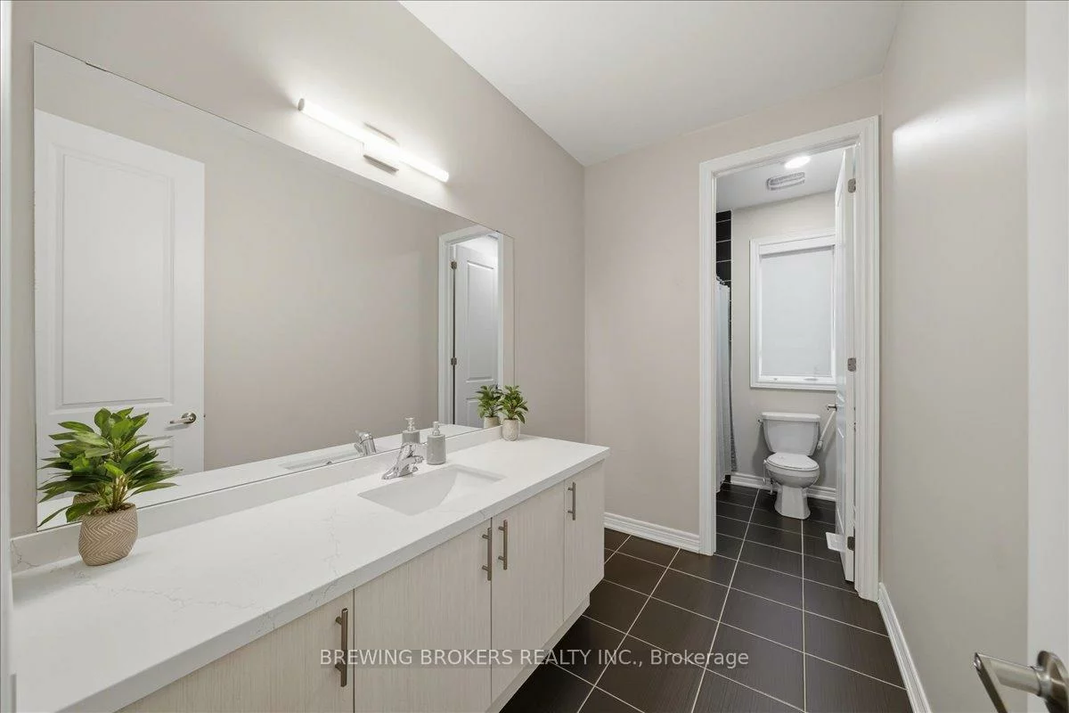 977, Larter, Alcona, Innisfil