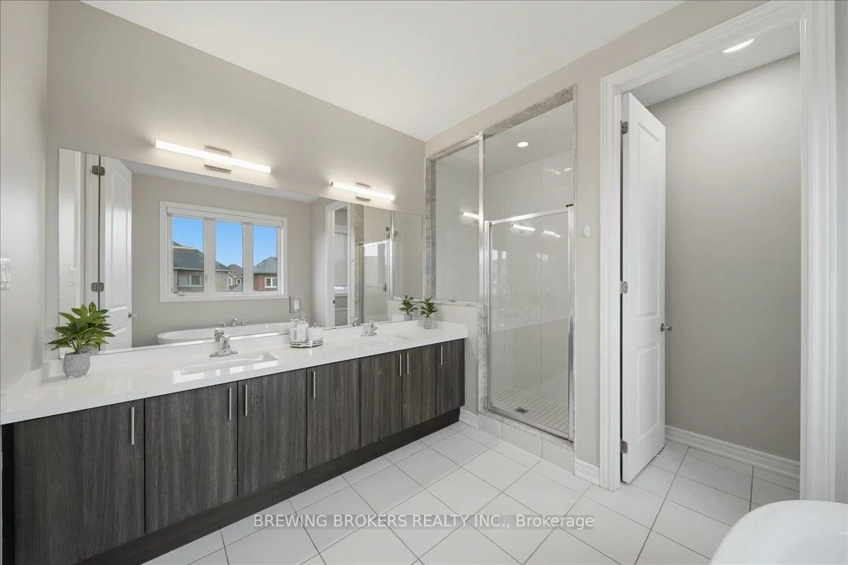 977, Larter, Alcona, Innisfil