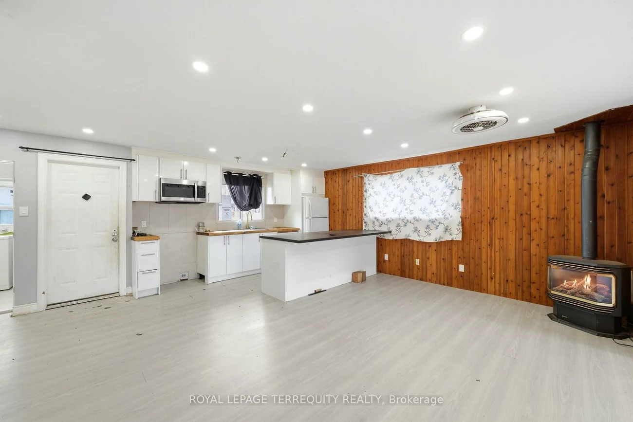 2038, St Johns, Alcona, Innisfil