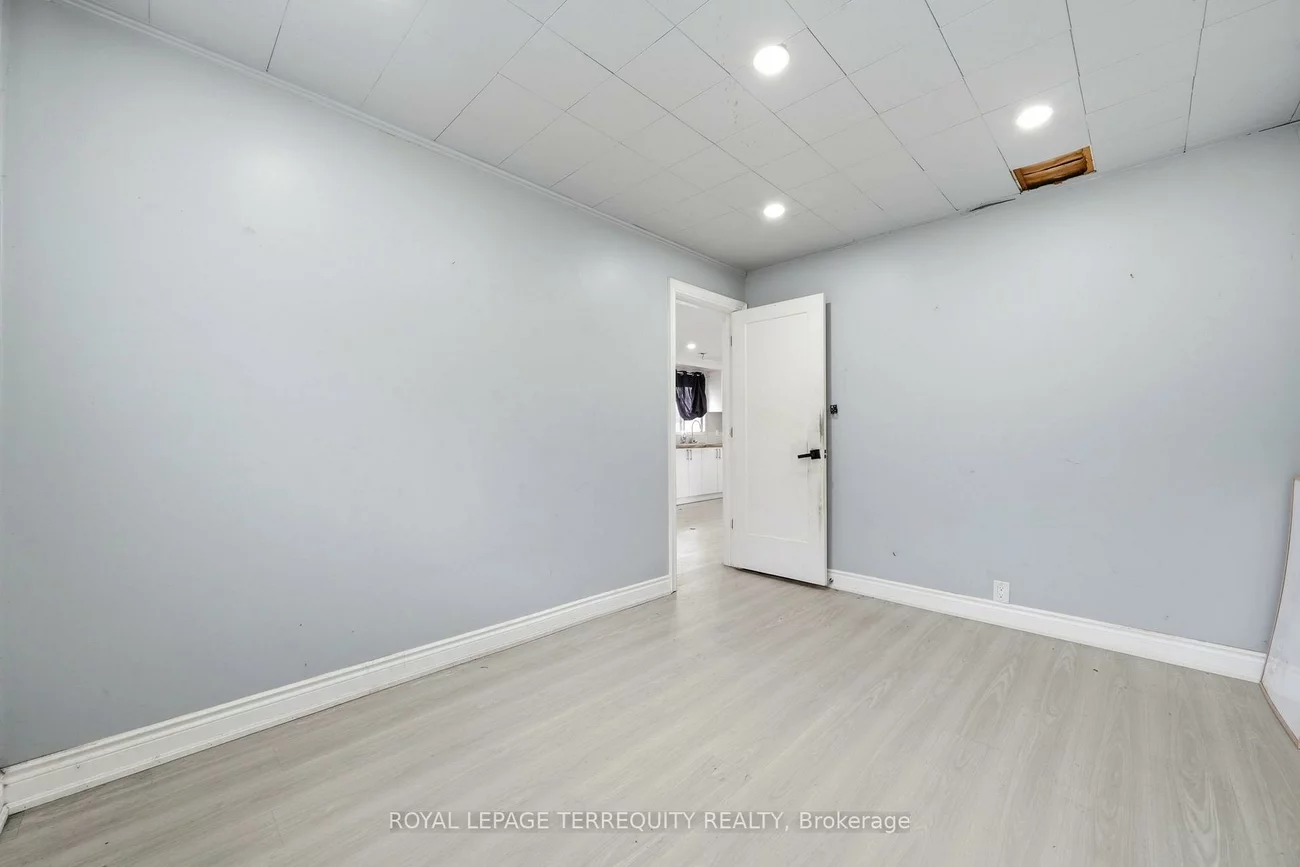 2038, St Johns, Alcona, Innisfil