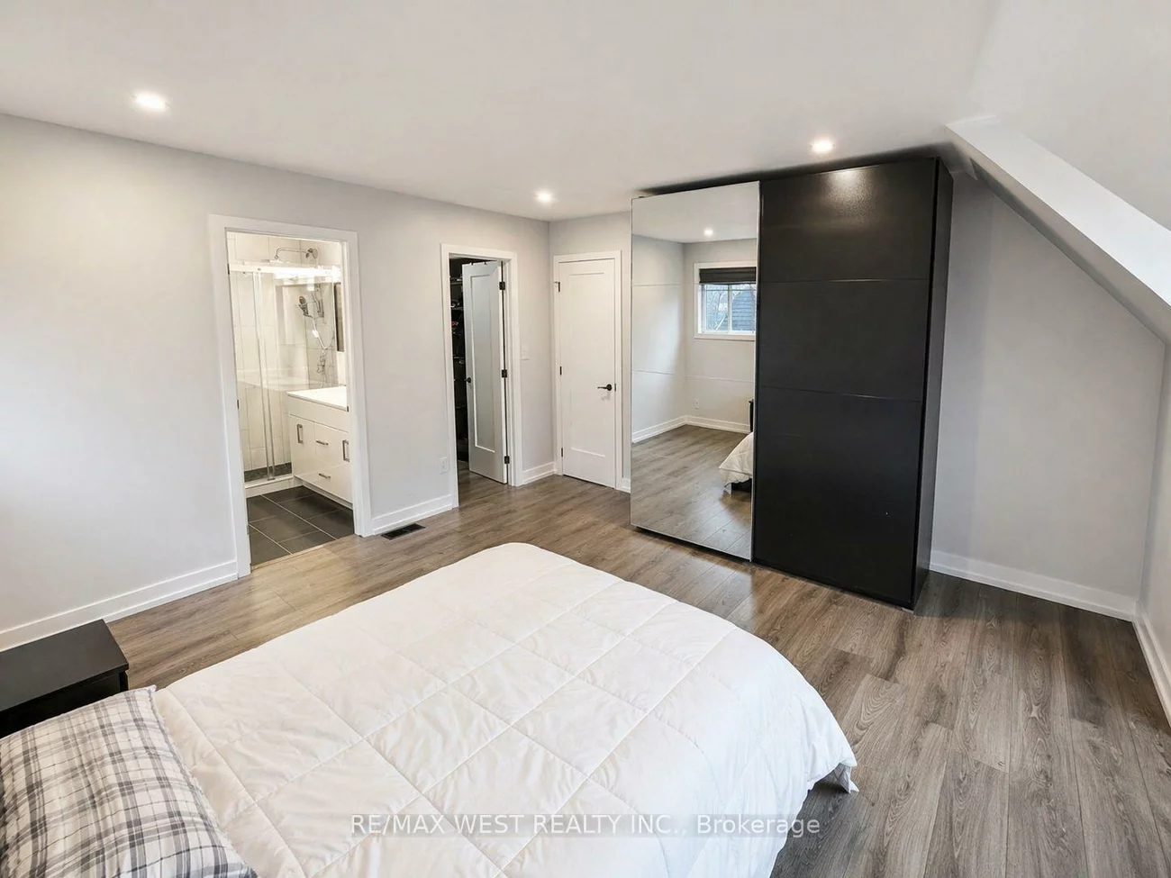 2314, Crystal Beach, Alcona, Innisfil