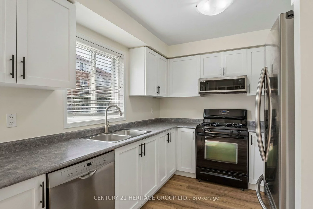 1438, Forest, Alcona, Innisfil