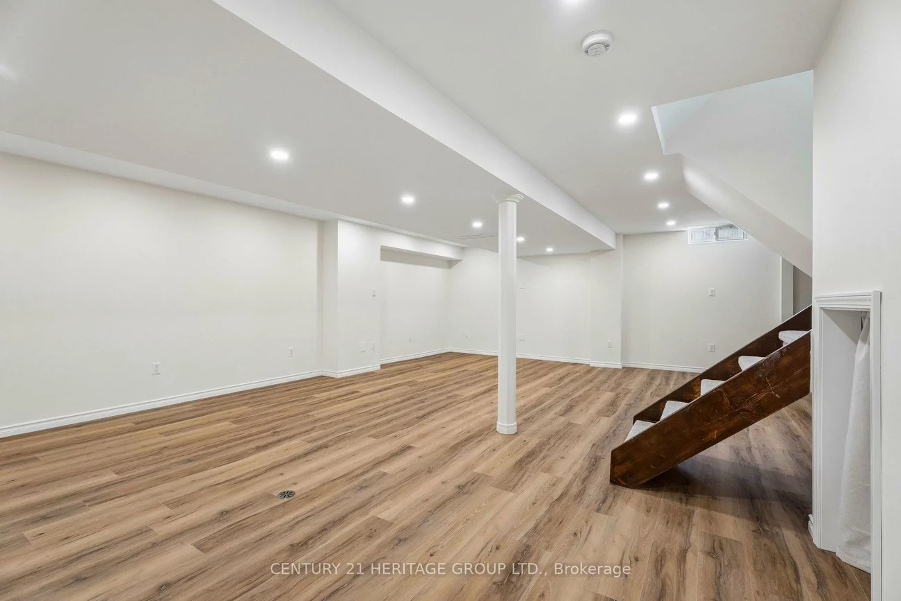 1438, Forest, Alcona, Innisfil