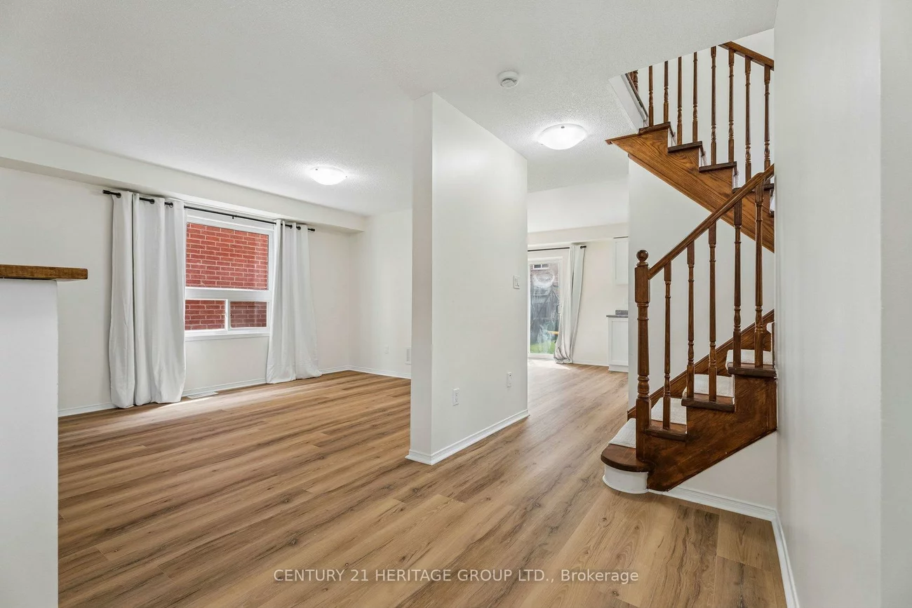 1438, Forest, Alcona, Innisfil