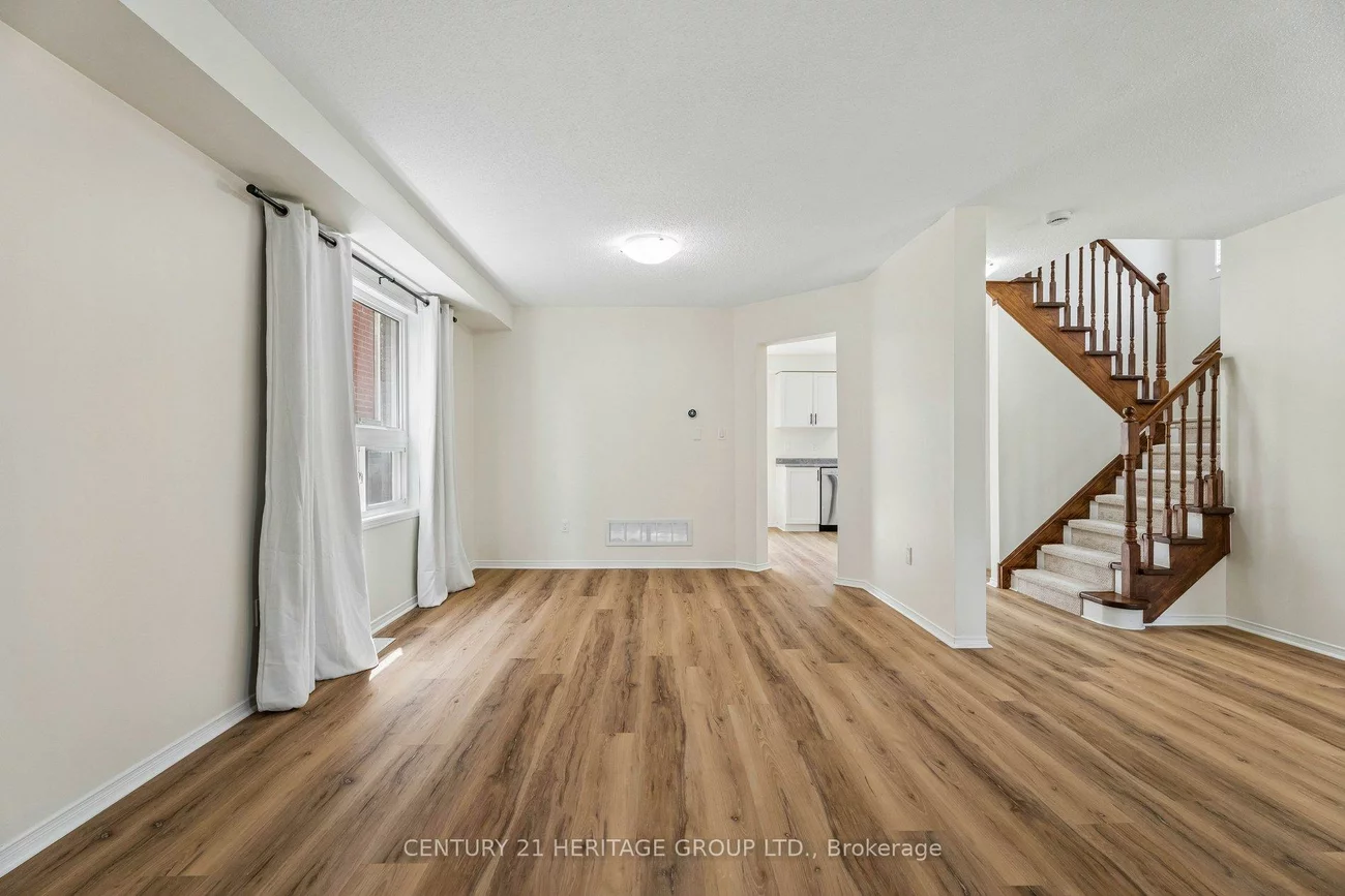 1438, Forest, Alcona, Innisfil