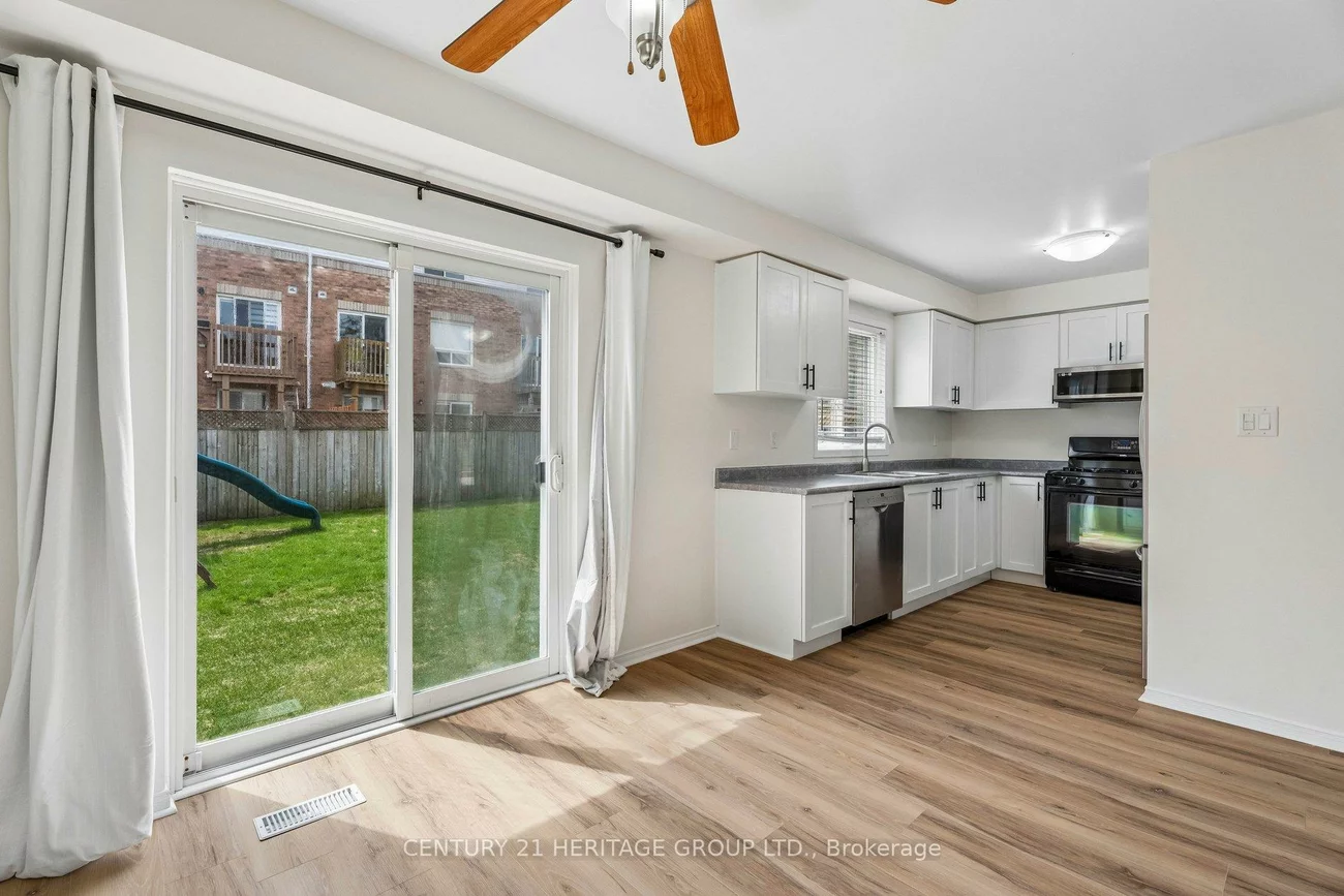 1438, Forest, Alcona, Innisfil