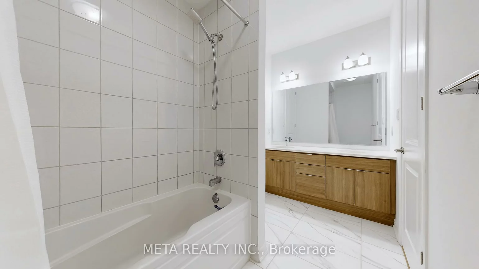 707, Lamb, Rural Innisfil, Innisfil