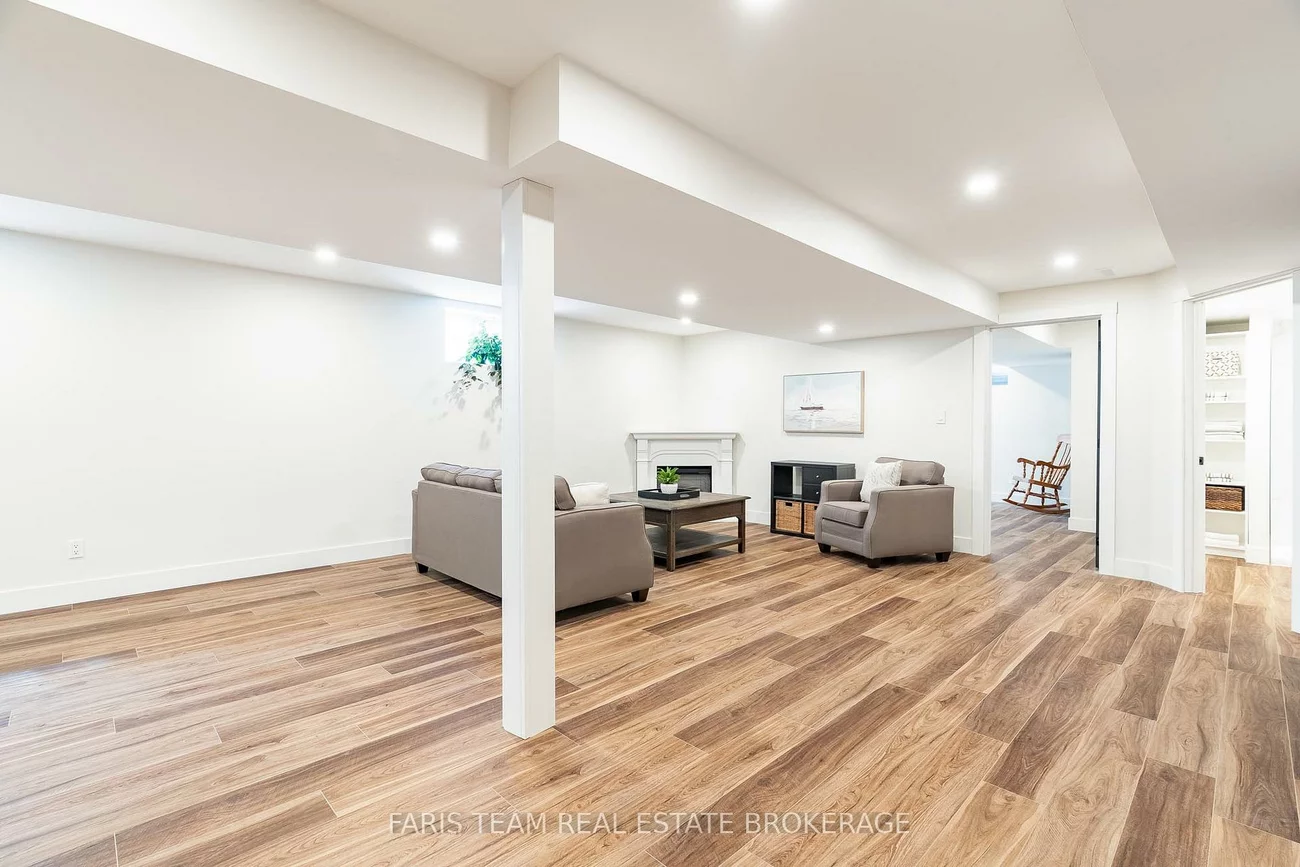 1986, Forest Valley, Rural Innisfil, Innisfil