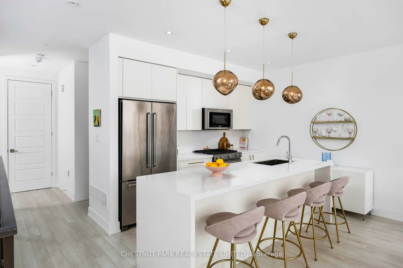 3718, Mangusta, Rural Innisfil, Innisfil