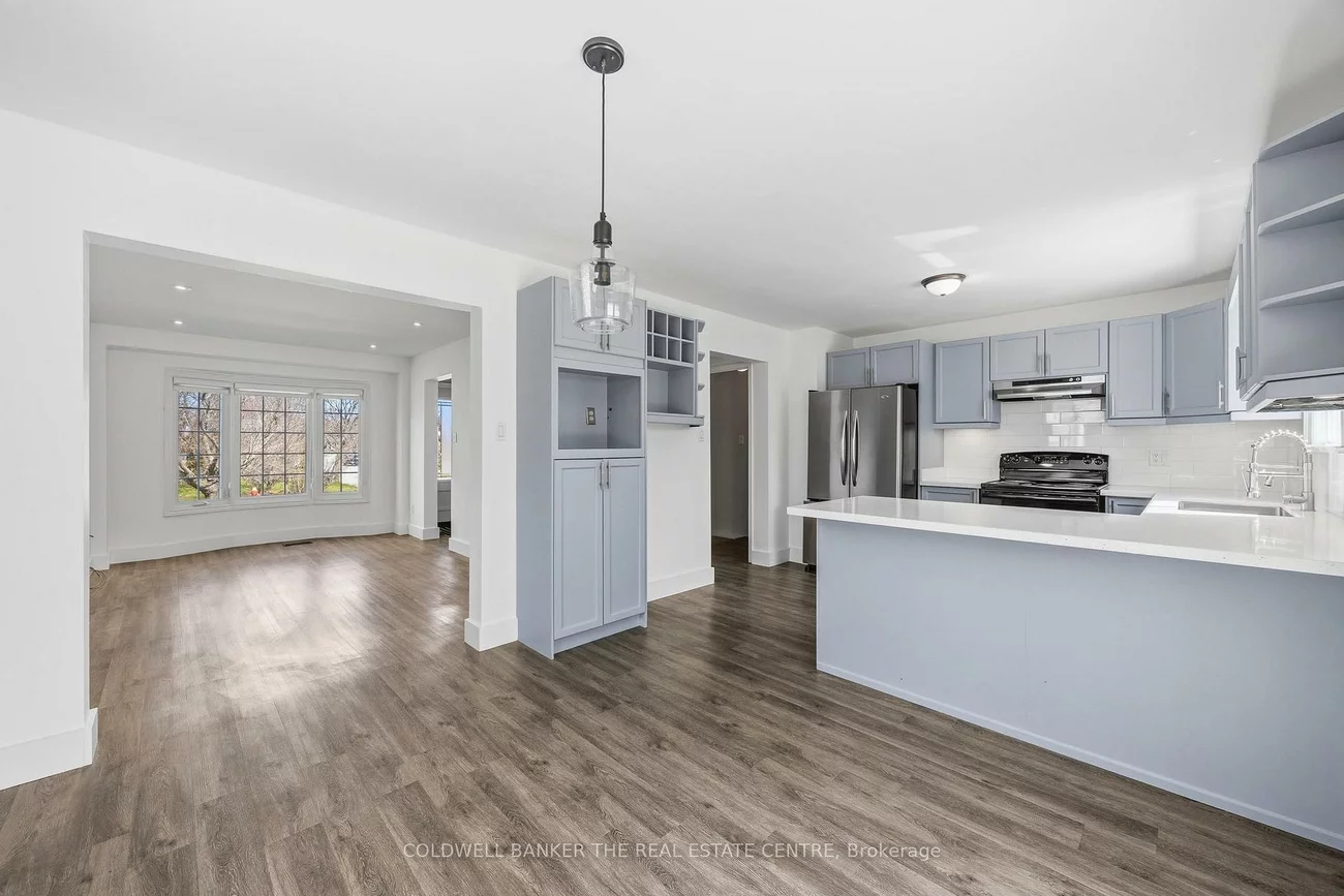 769, Candaras, Alcona, Innisfil