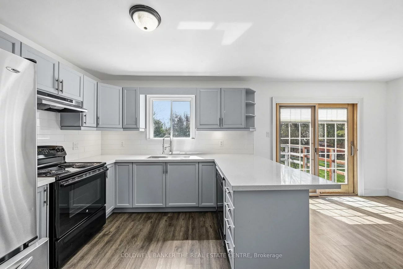 769, Candaras, Alcona, Innisfil