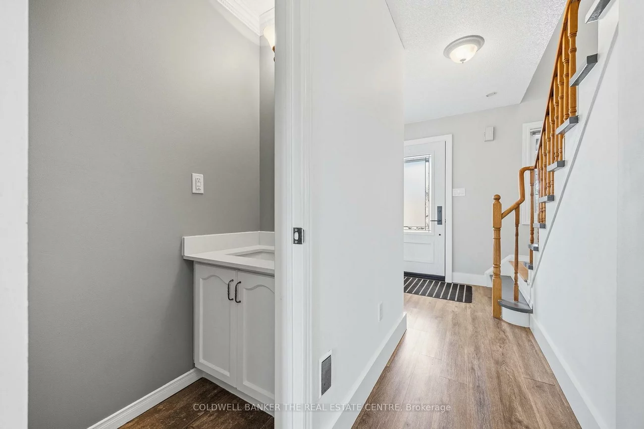 769, Candaras, Alcona, Innisfil