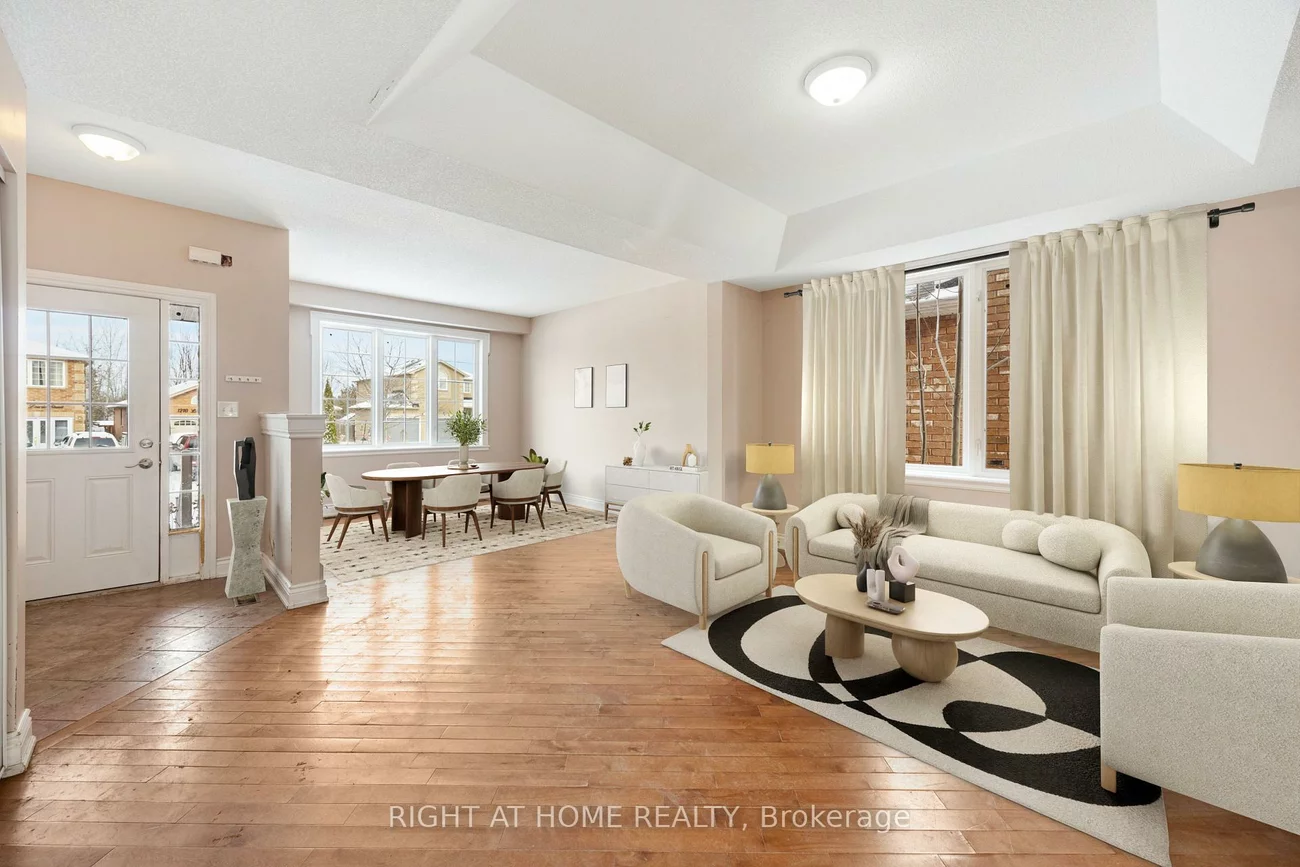 1215, Lowrie, Alcona, Innisfil